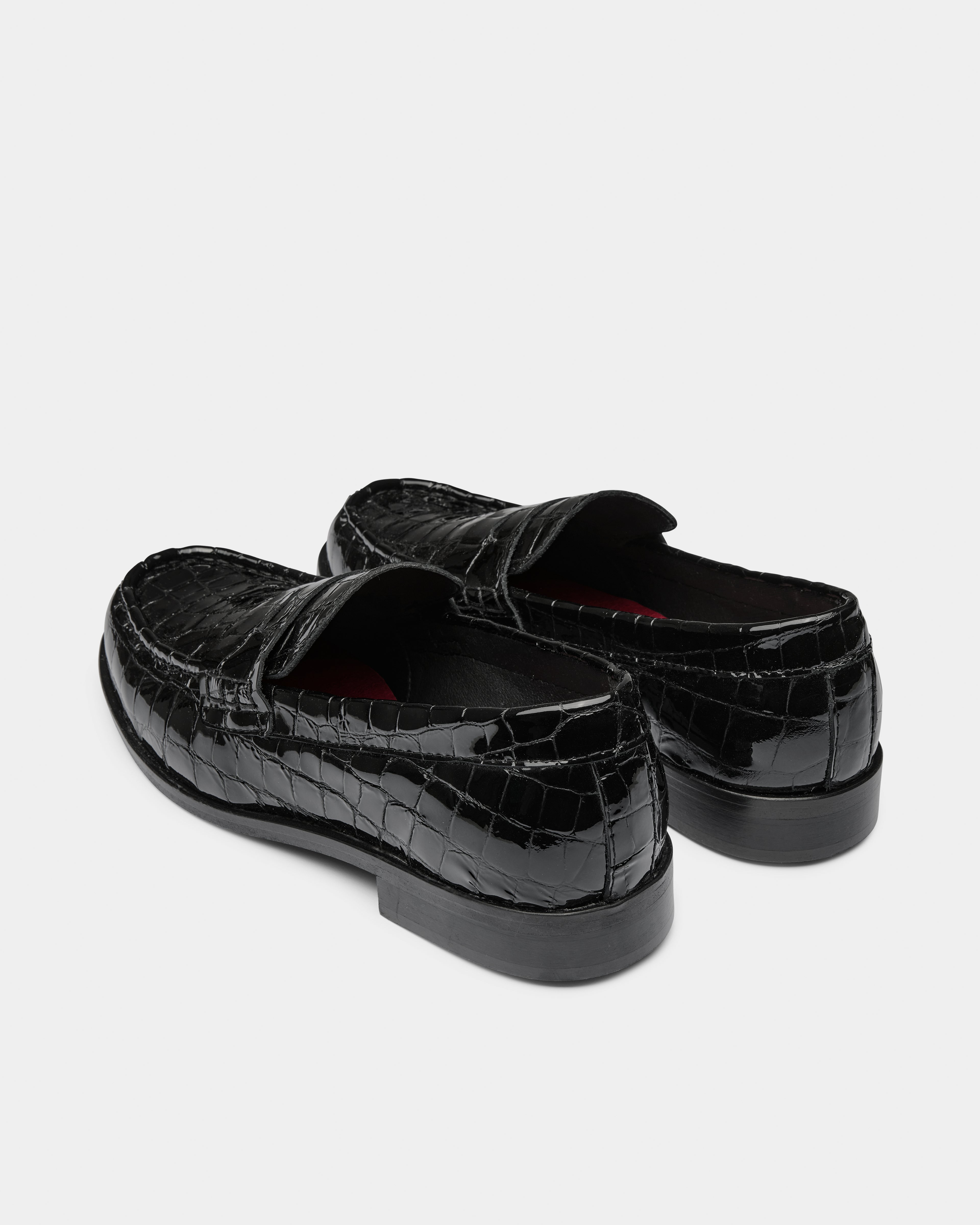 Savio Crocodile Patent Loafer 'Black